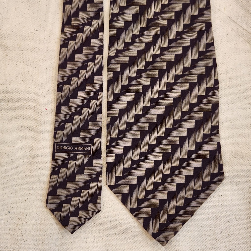 Giorgio Armani Cravatte Mens Neck Tie Silk Geometric Woven Brown Beige Italy